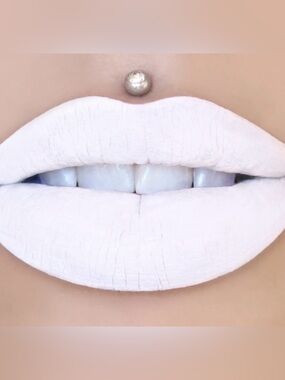 Jeffree Star Velour Liquid Lipstick Drug Lord